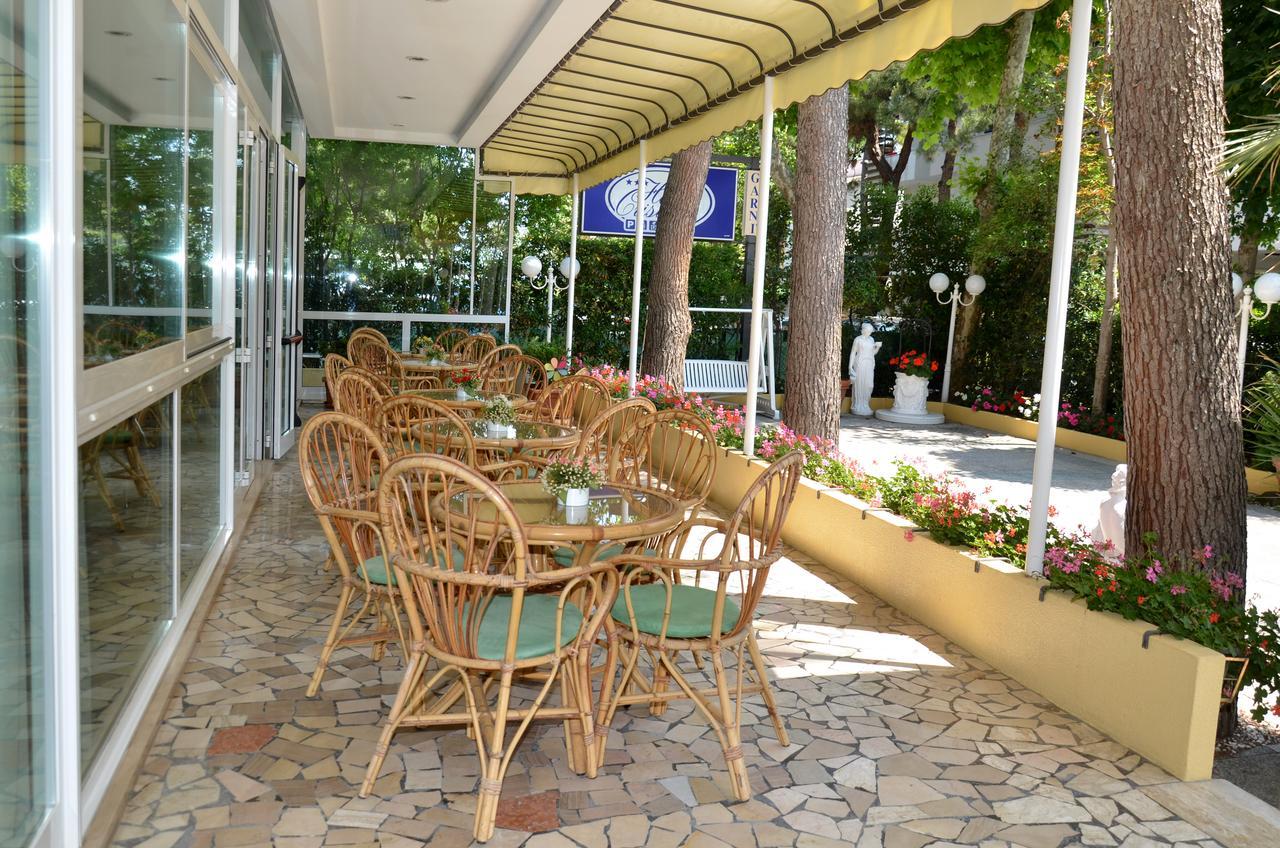 Hotel Cristina Hospitality Centrale (Adults Only) Riccione Buitenkant foto